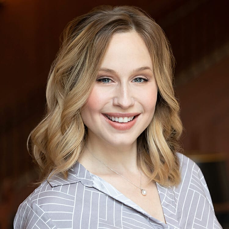 Ashley Whillans Headshot